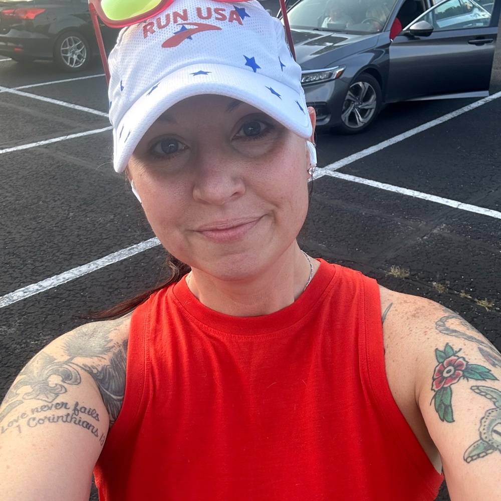 Meet your Posher, Tarah